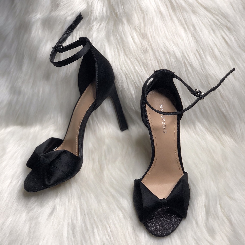 Max Studio Evening Satin Bow Matte Glitter Sandals